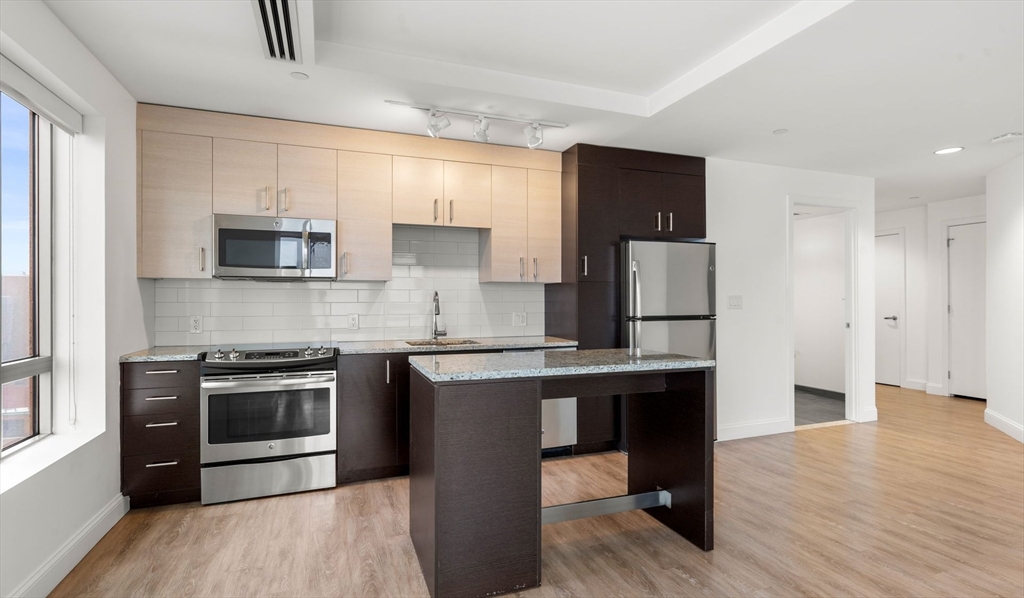 1 bed, 1 bath apartment for rent at 99 Kneeland St Unit 1505, Chinatown — photo 4 of 14