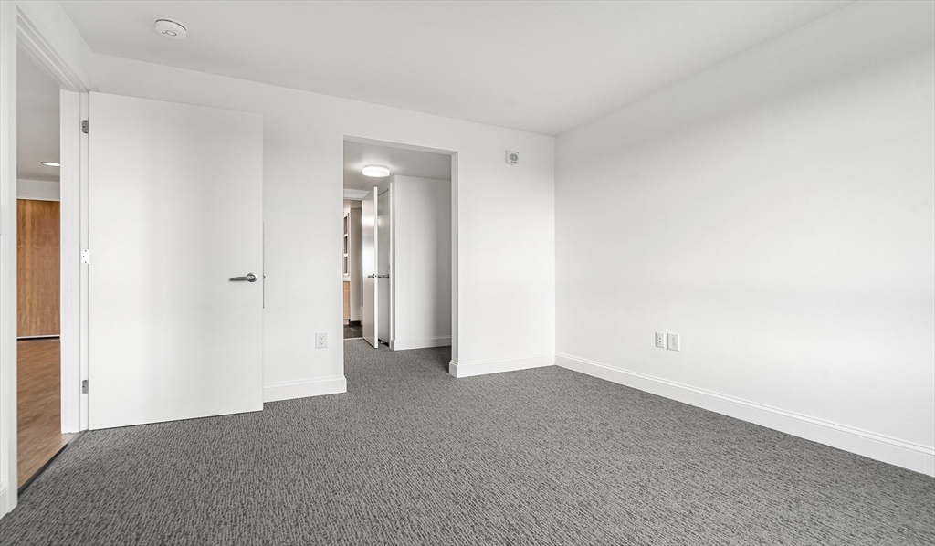 1 bed, 1 bath apartment for rent at 99 Kneeland St Unit 1907, Chinatown — photo 4 of 14