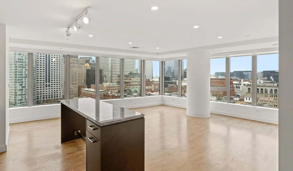 2 bed, 2 bath apartment for rent at 99 Kneeland St Unit 1908, Chinatown — photo 3 of 12