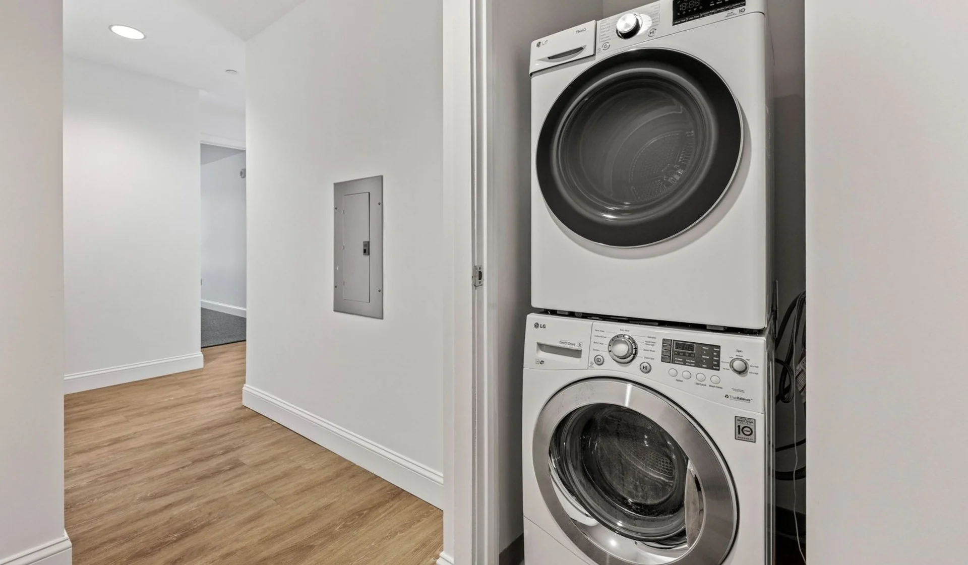 2 bed, 2 bath apartment for rent at 99 Kneeland St Unit 501, Chinatown — photo 7 of 12