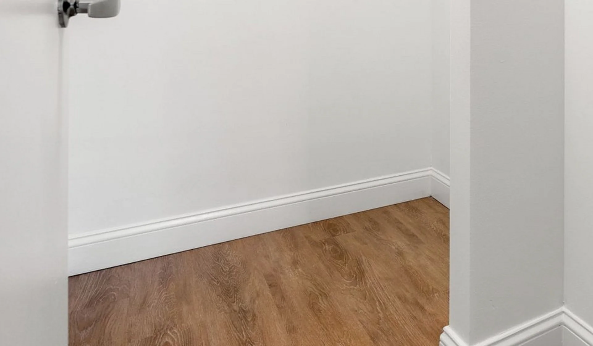 Studio bed, 1 bath apartment for rent at 99 Kneeland St Unit 511, Chinatown — photo 5 of 16