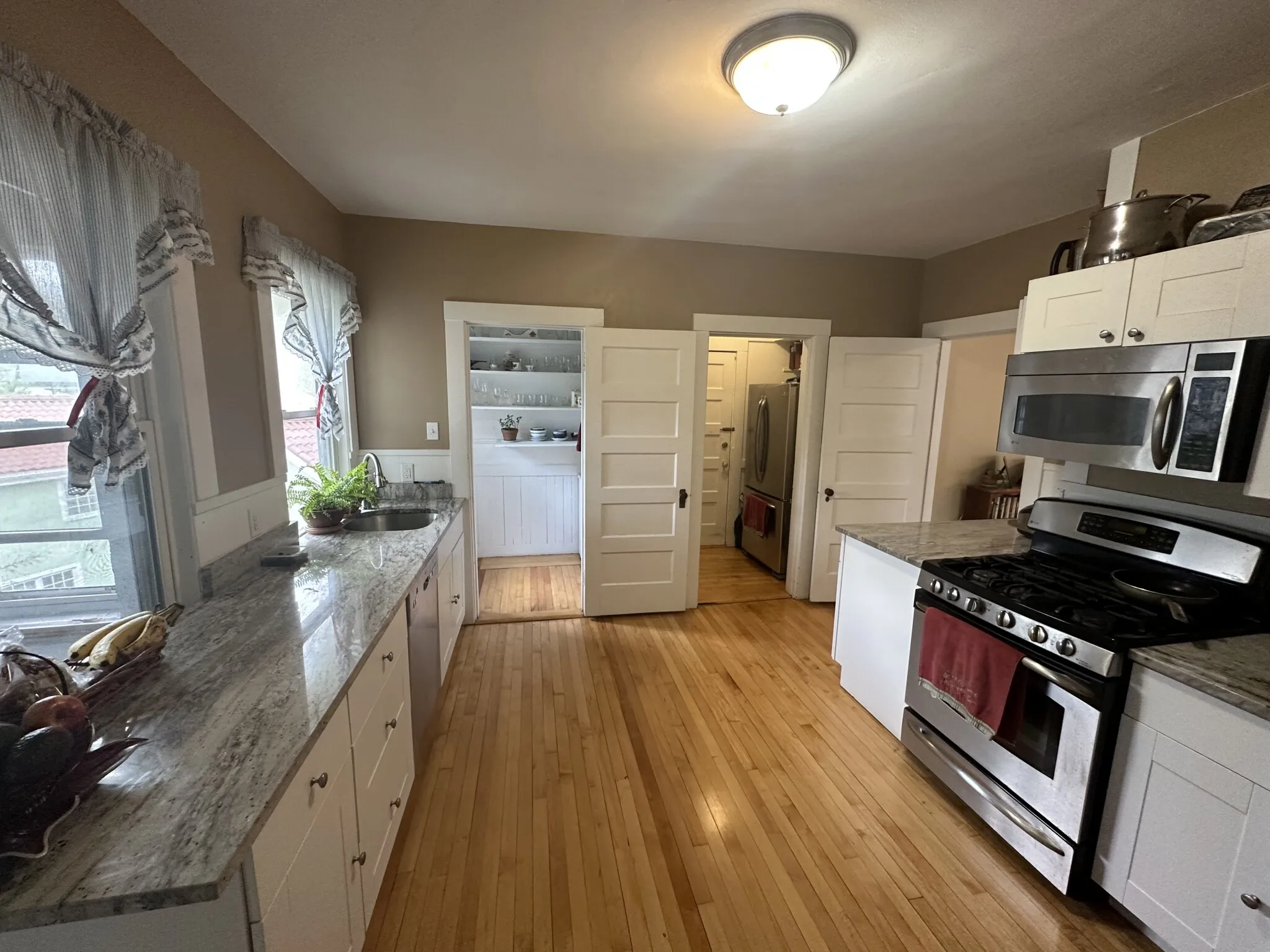 2 bed, 1 bath apartment for rent at 99 Lexington Ave Unit 3, West Cambridge — photo 3 of 18