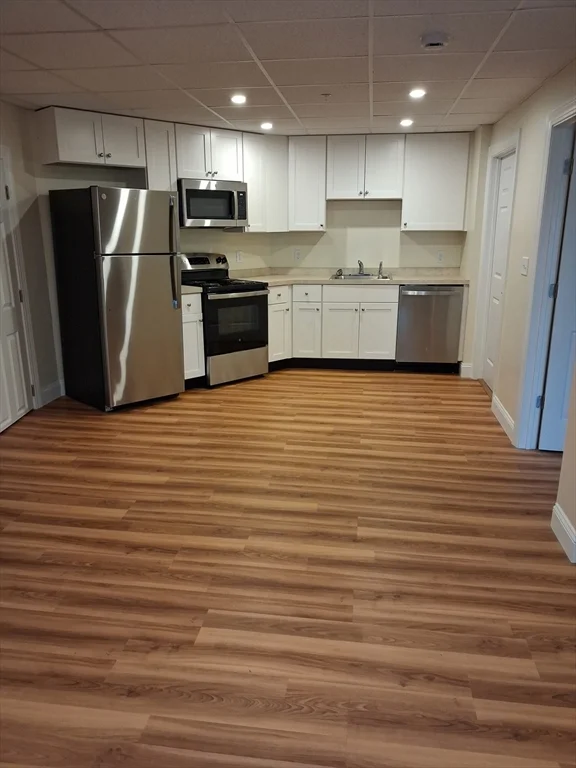 1 bed, 1 bath apartment for rent at 99 Main St Unit 9, Middleboro — photo 1 of 6