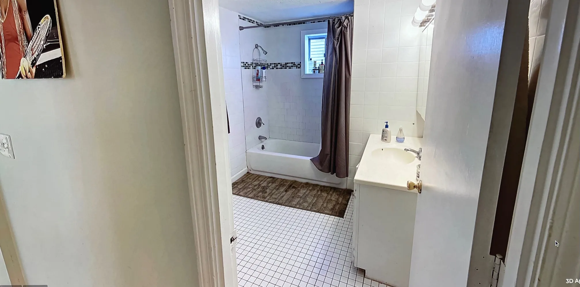 7 bed, 2 bath apartment for rent at 99 Marion St Unit 1, Ward Two — photo 8 of 13