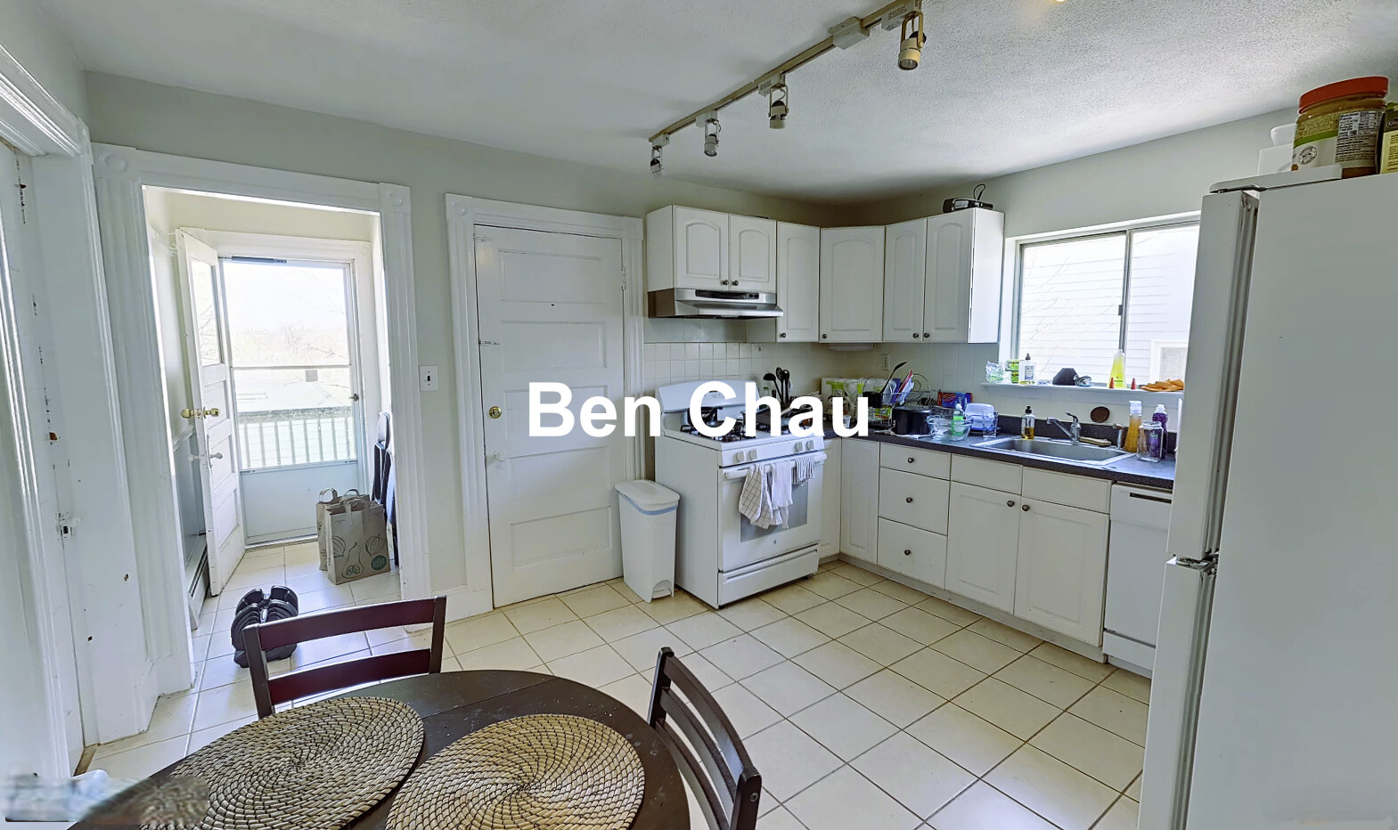 4 bed, 2 bath apartment for rent at 99 Marion St Unit 3B, Ward Two