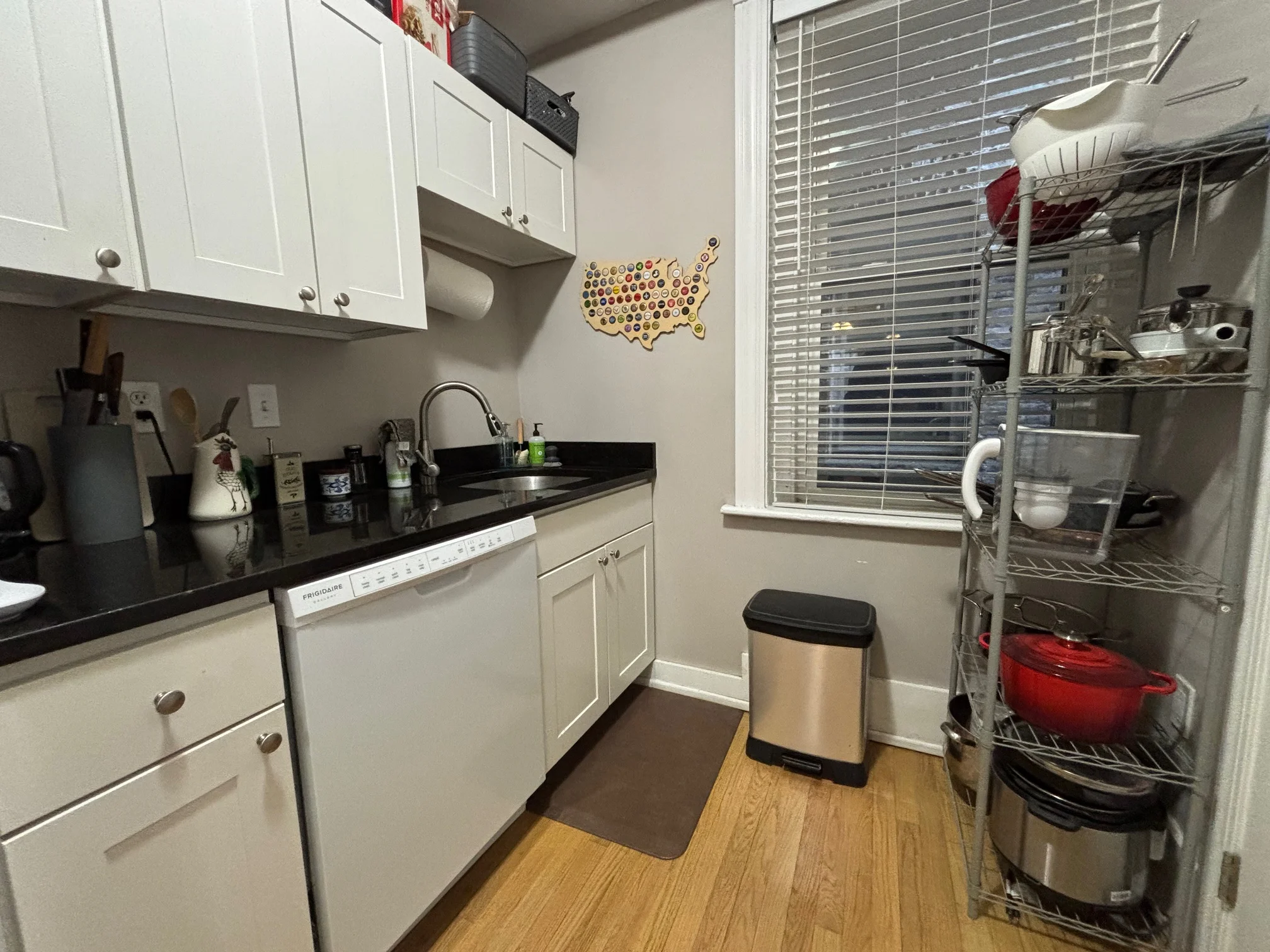 1 bed, 1 bath apartment for rent at 99 Myrtle St Unit 1, Beacon Hill — photo 8 of 11