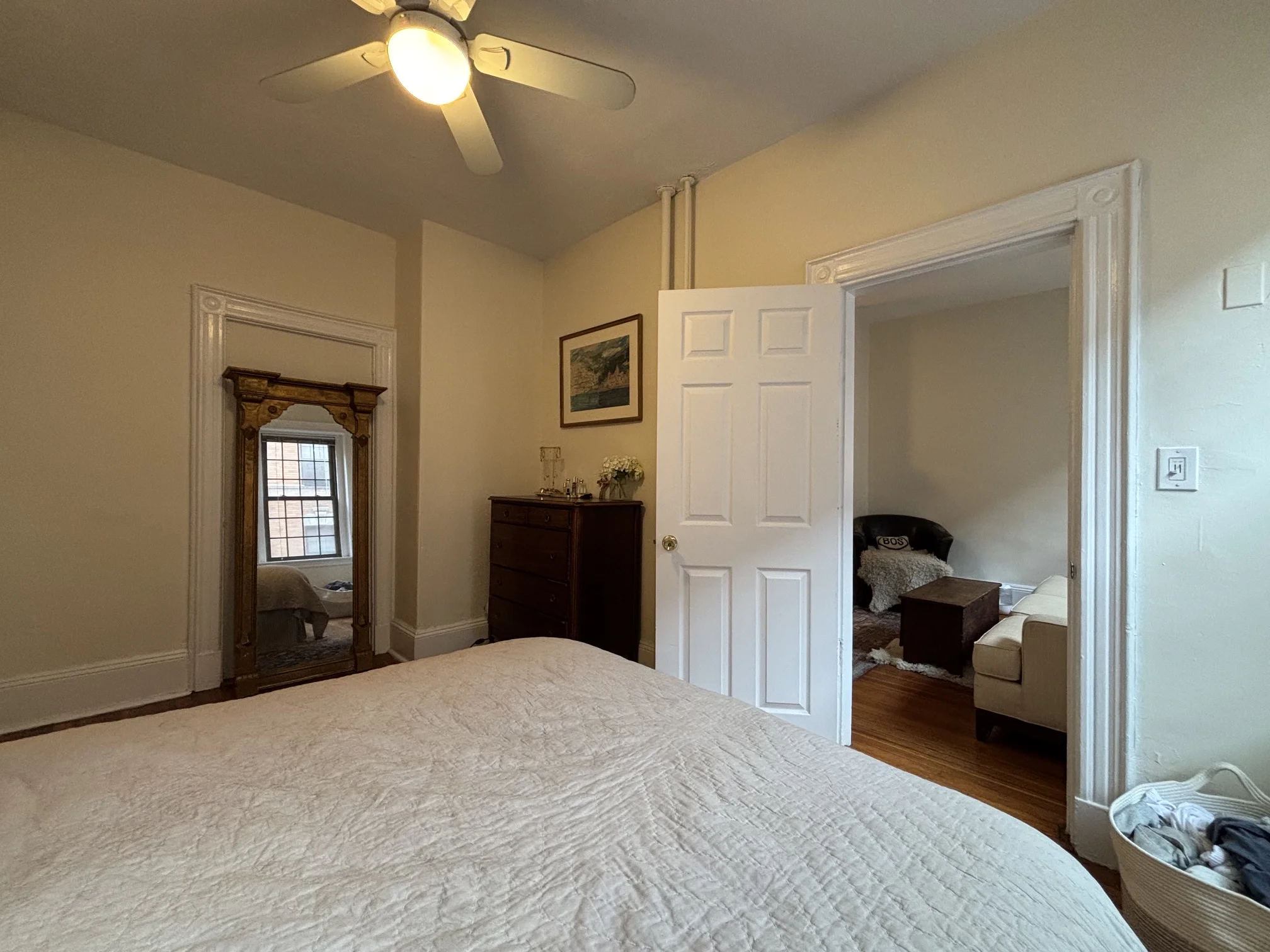 2 bed, 1 bath apartment for rent at 99 Myrtle St Unit 2, Beacon Hill — photo 6 of 14