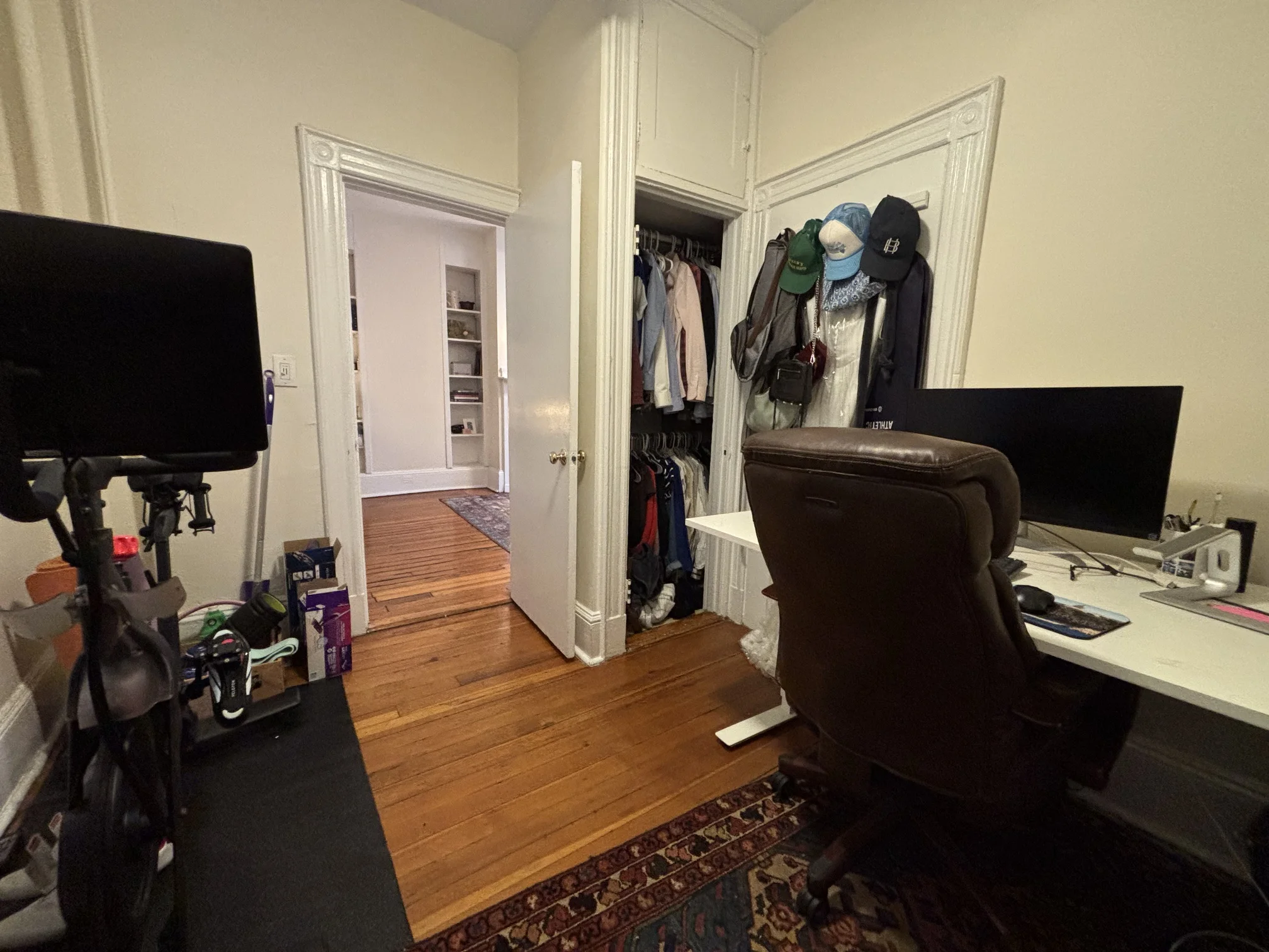 2 bed, 1 bath apartment for rent at 99 Myrtle St Unit 2, Beacon Hill — photo 9 of 14