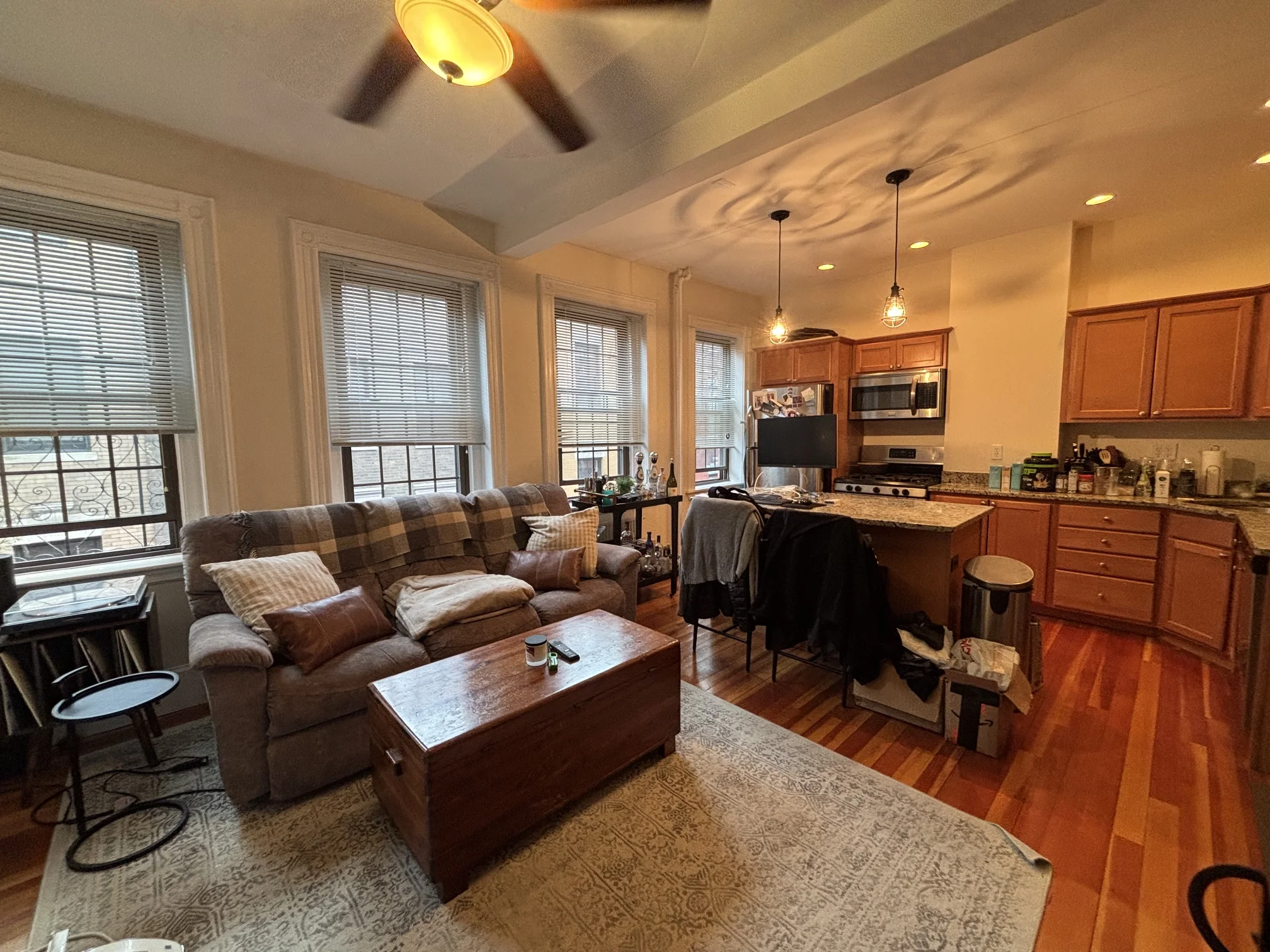 1 bed, 1 bath apartment for rent at 99 Myrtle St Unit 5, Beacon Hill