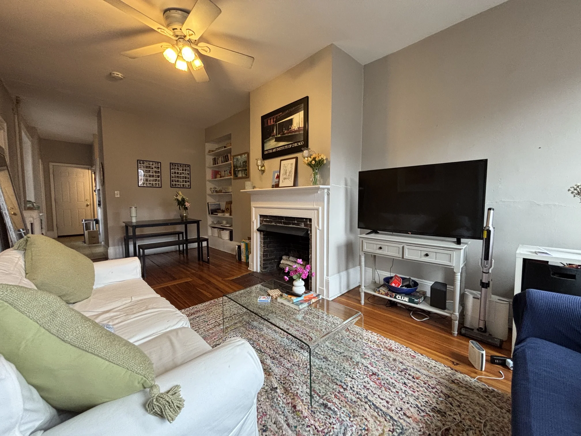 3 bed, 1 bath apartment for rent at 99 Myrtle St Unit 6, Beacon Hill — photo 3 of 15
