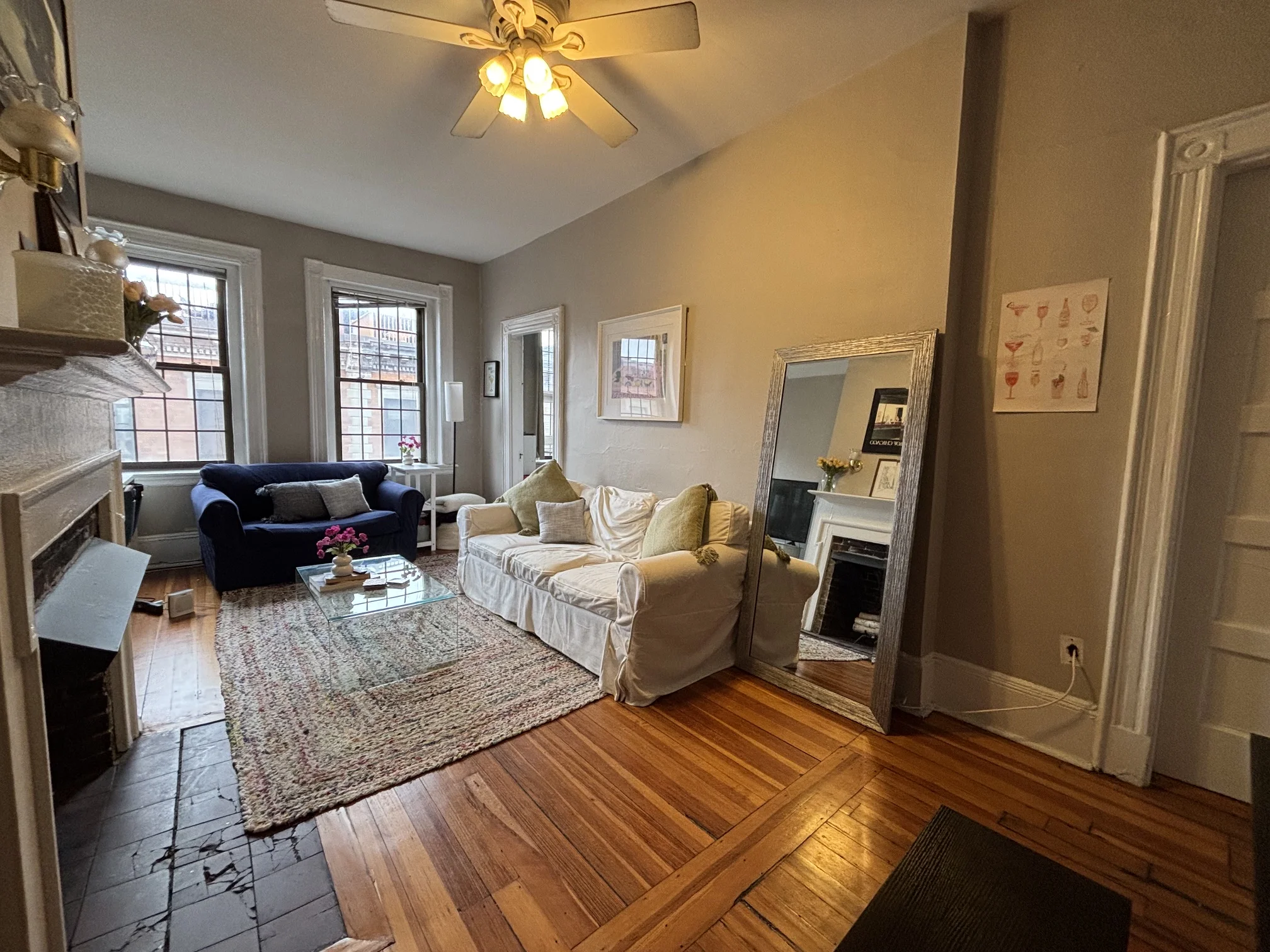3 bed, 1 bath apartment for rent at 99 Myrtle St Unit 6, Beacon Hill — photo 2 of 15