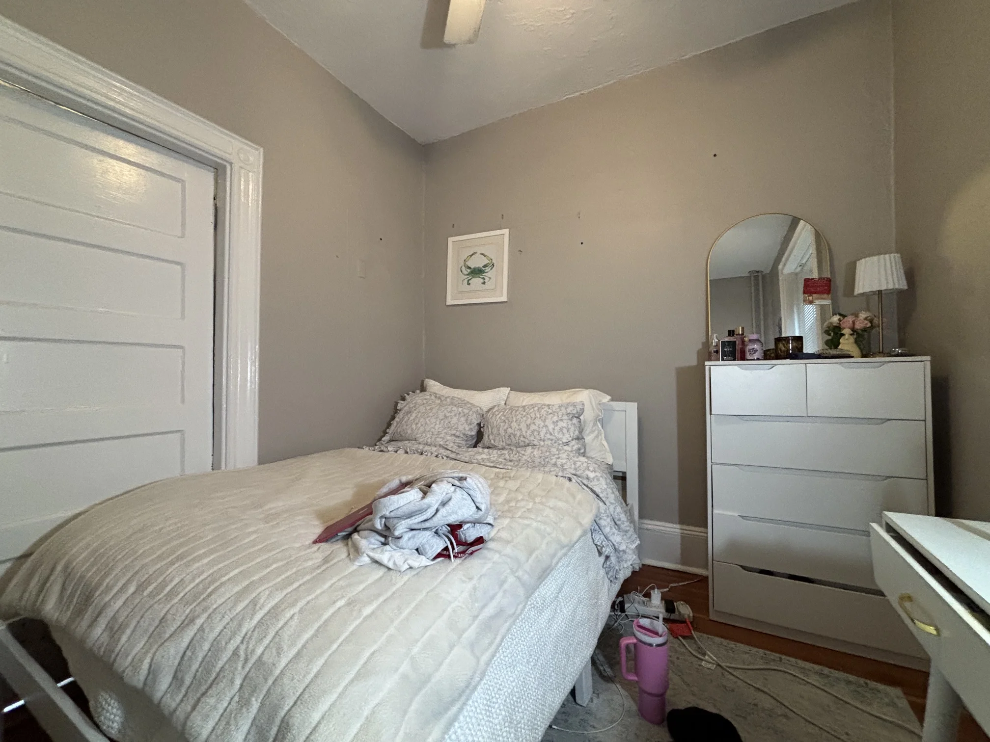 3 bed, 1 bath apartment for rent at 99 Myrtle St Unit 6, Beacon Hill — photo 7 of 15
