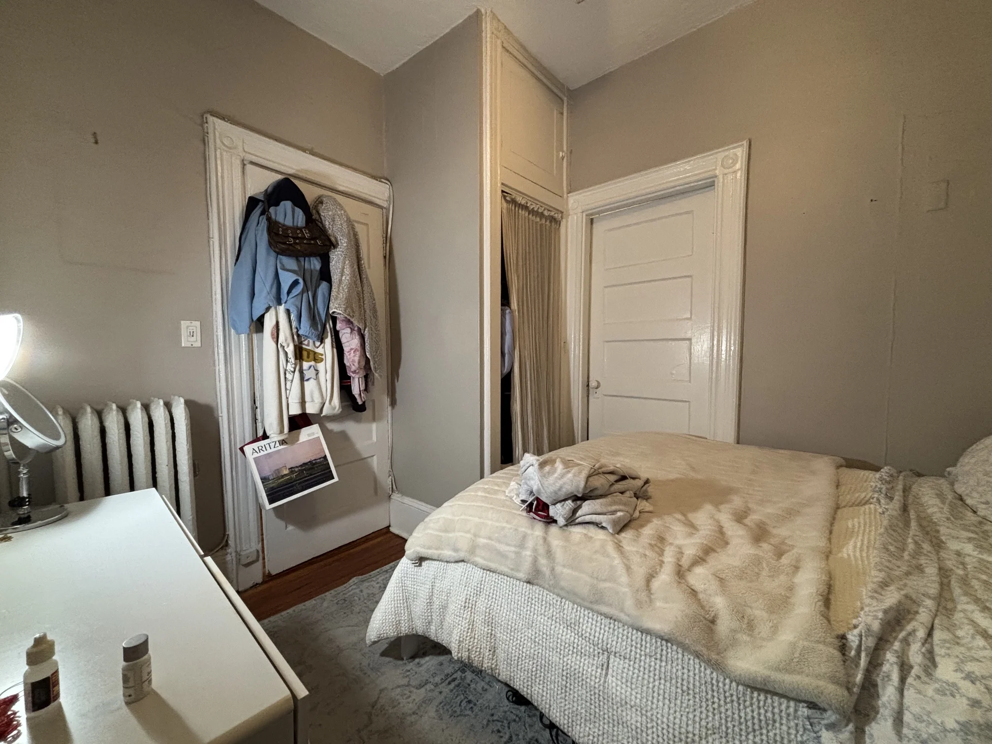 3 bed, 1 bath apartment for rent at 99 Myrtle St Unit 6, Beacon Hill — photo 8 of 15