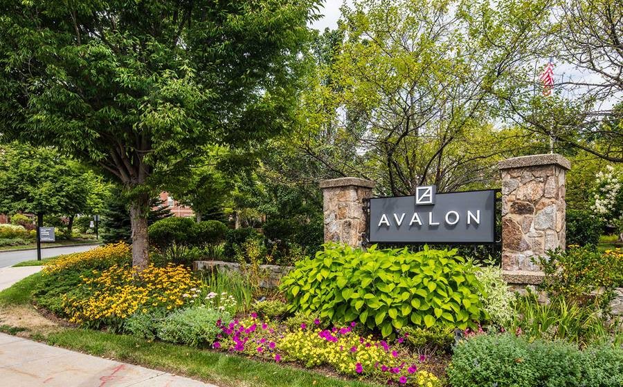 1 bed, 1 bath apartment for rent at 99 Needham St Unit 2148, Newton Highlands