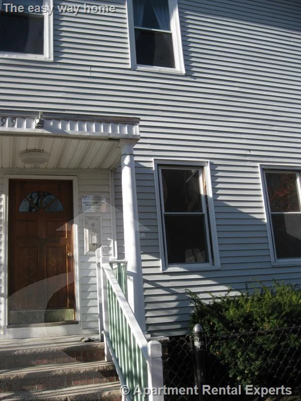 2 bed, 1 bath apartment for rent at 99 Norfolk St Unit 2, Central Square — photo 8 of 8