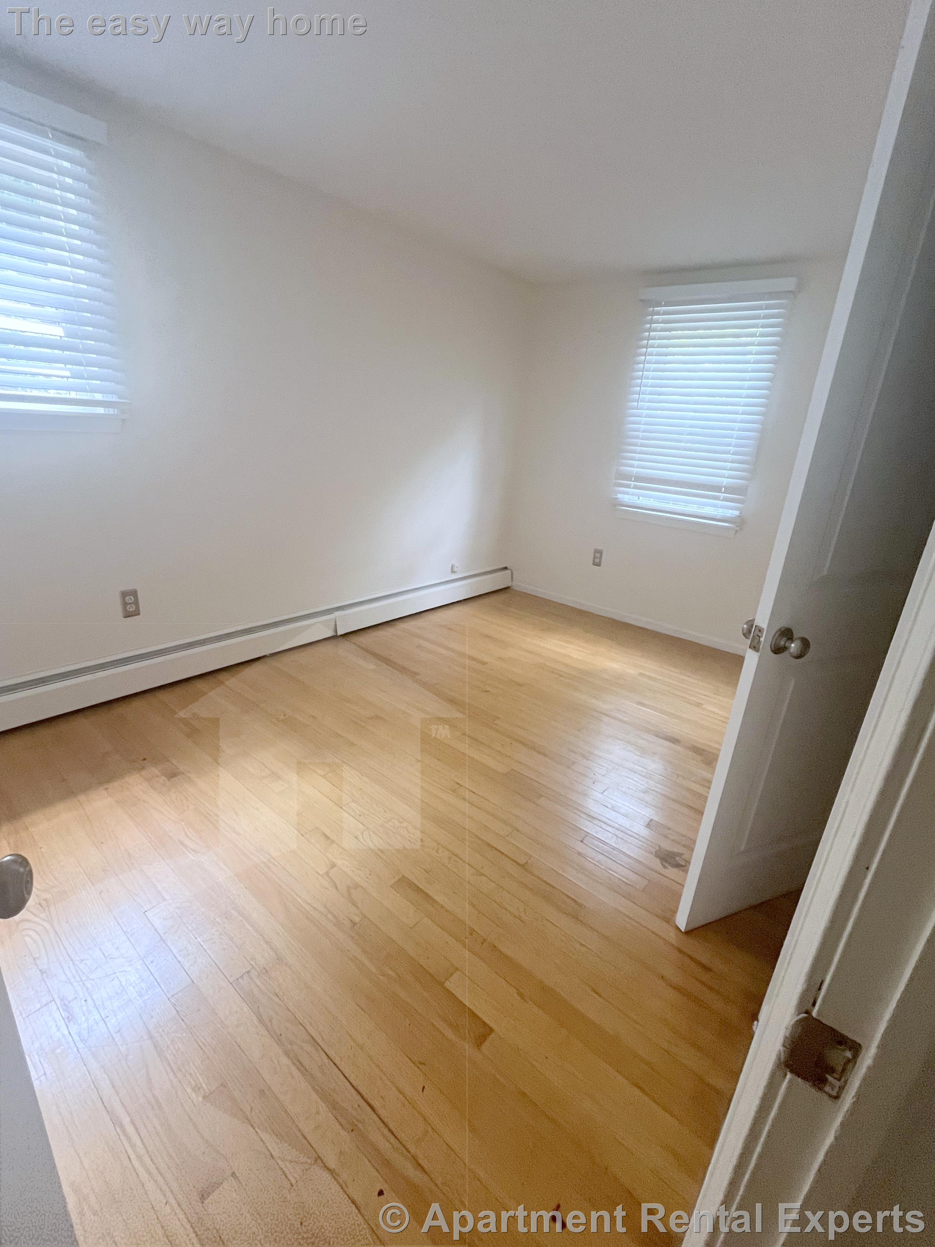 2 bed, 1 bath apartment for rent at 99 Normandy Ave Unit 1, Fresh Pond — photo 7 of 8