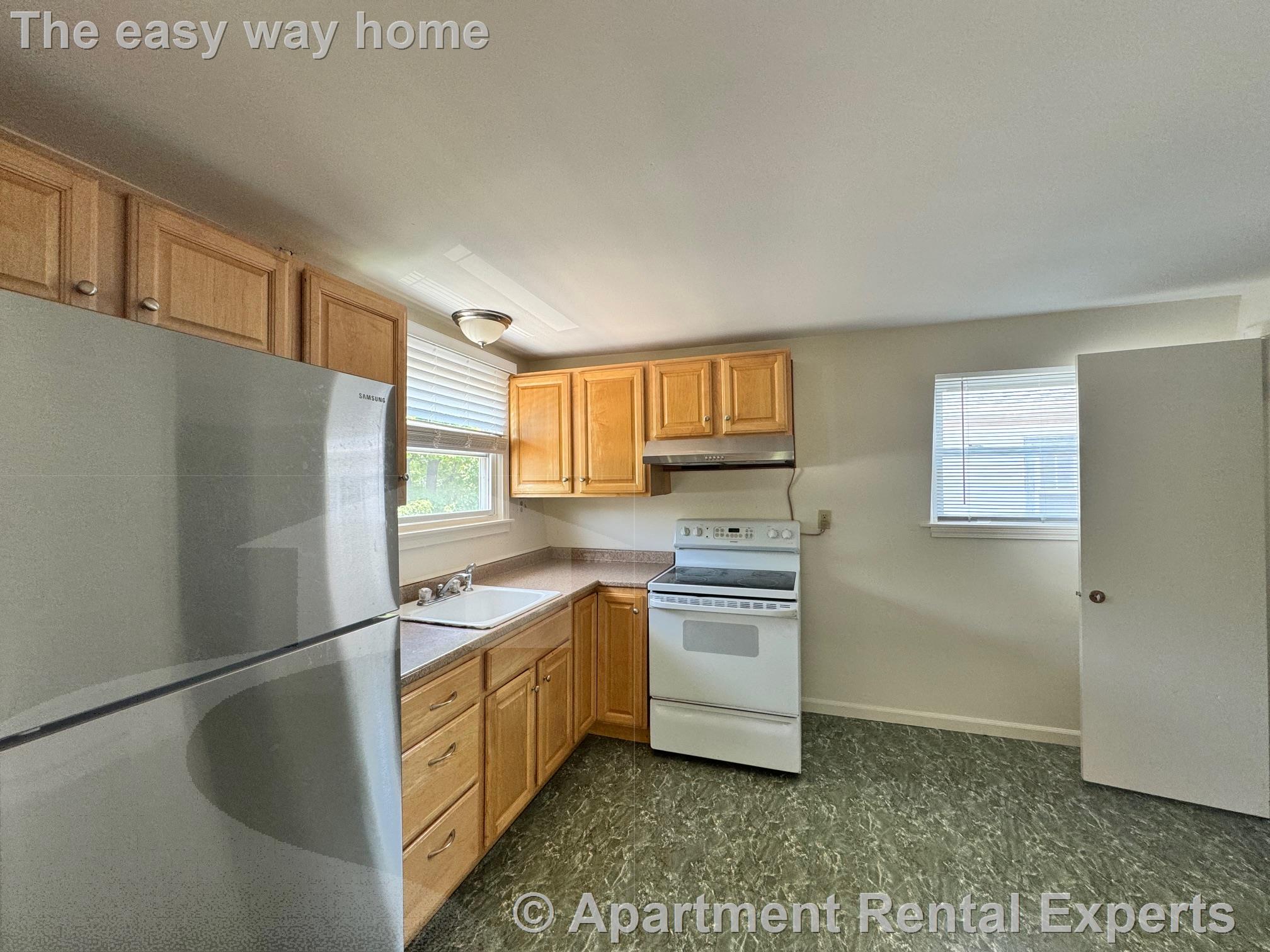2 bed, 1 bath apartment for rent at 99 Normandy Ave Unit 2, Fresh Pond — photo 3 of 14