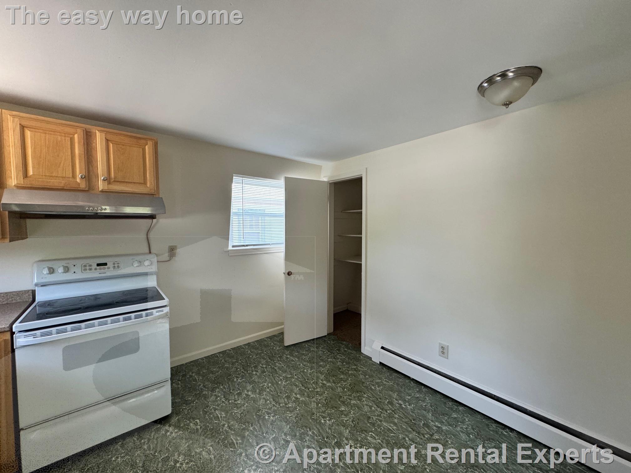 2 bed, 1 bath apartment for rent at 99 Normandy Ave Unit 2, Fresh Pond — photo 4 of 14