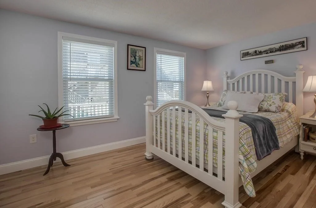 4 bed, 2 bath apartment for rent at 99 North Reservation Terr Unit WINTER, Plum Island — photo 11 of 18