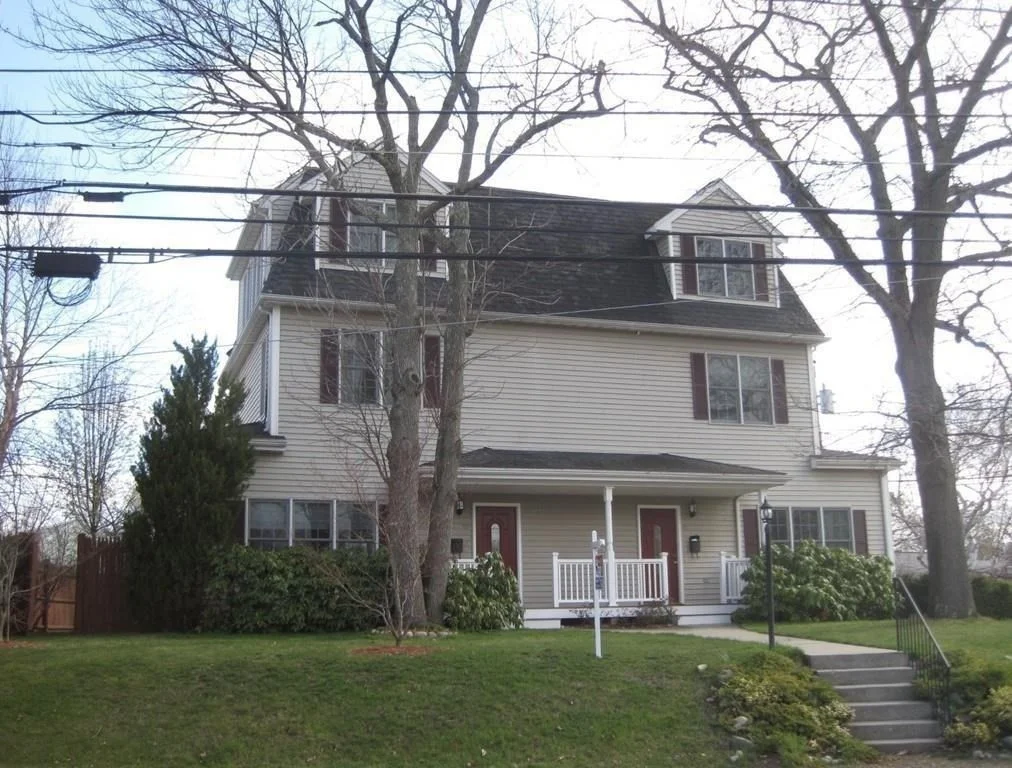 3 bed, 2 bath apartment for rent at 99 North St Unit 99, Newton — photo 1 of 21
