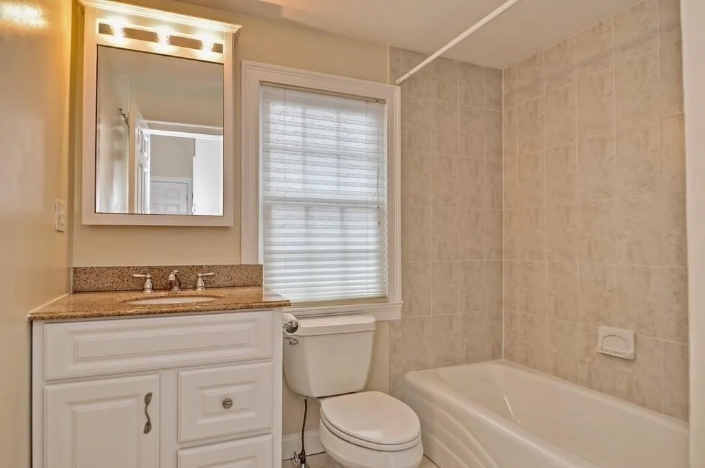 3 bed, 2 bath apartment for rent at 99 North St Unit 99, Newton — photo 18 of 21
