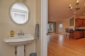 3 bed, 2 bath apartment for rent at 99 North St Unit 99, Newton — photo 10 of 21