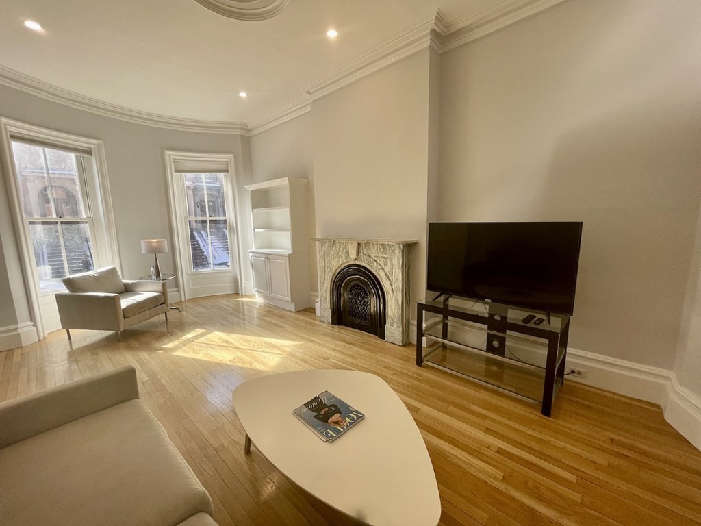3 bed, 3 bath apartment for rent at 99 Pembroke St Unit 1, South End — photo 6 of 18