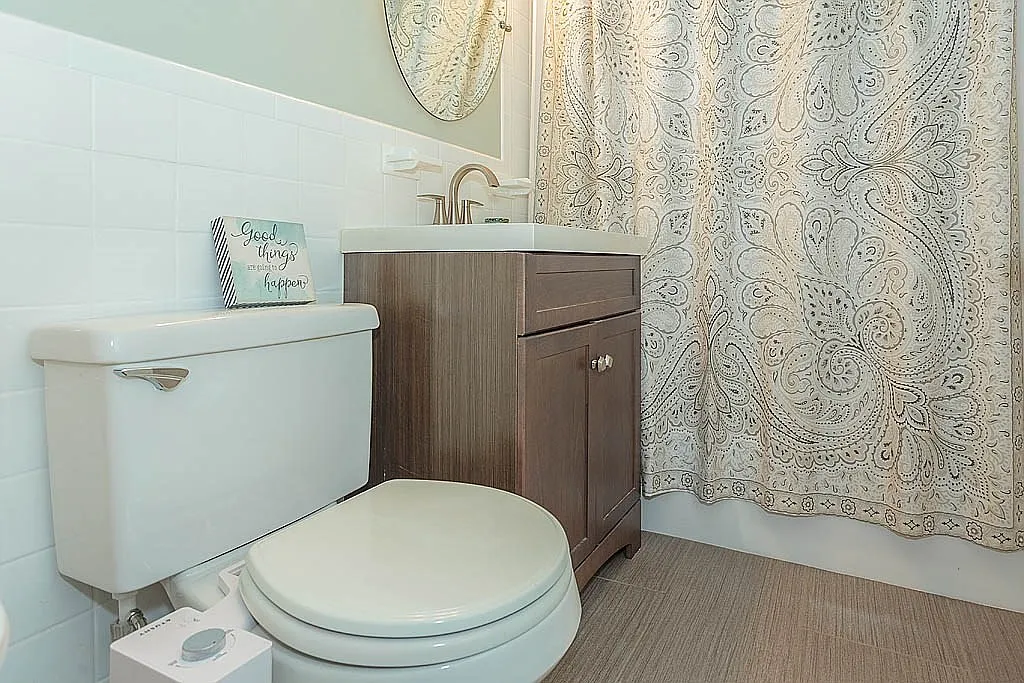 2 bed, 1 bath apartment for rent at 99 Pleasant St Unit 1-3, Watertown — photo 8 of 14