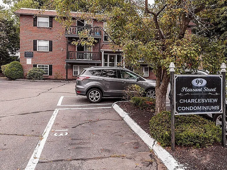 2 bed, 1 bath apartment for rent at 99 Pleasant St Unit 1-3, Watertown — photo 13 of 14