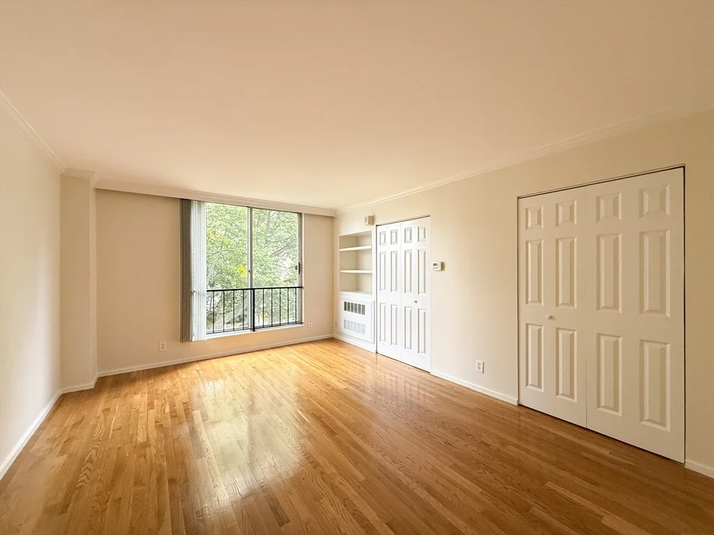 1 bed, 1 bath apartment for rent at 99 Pond Ave Unit 400, Brookline Village — photo 7 of 42