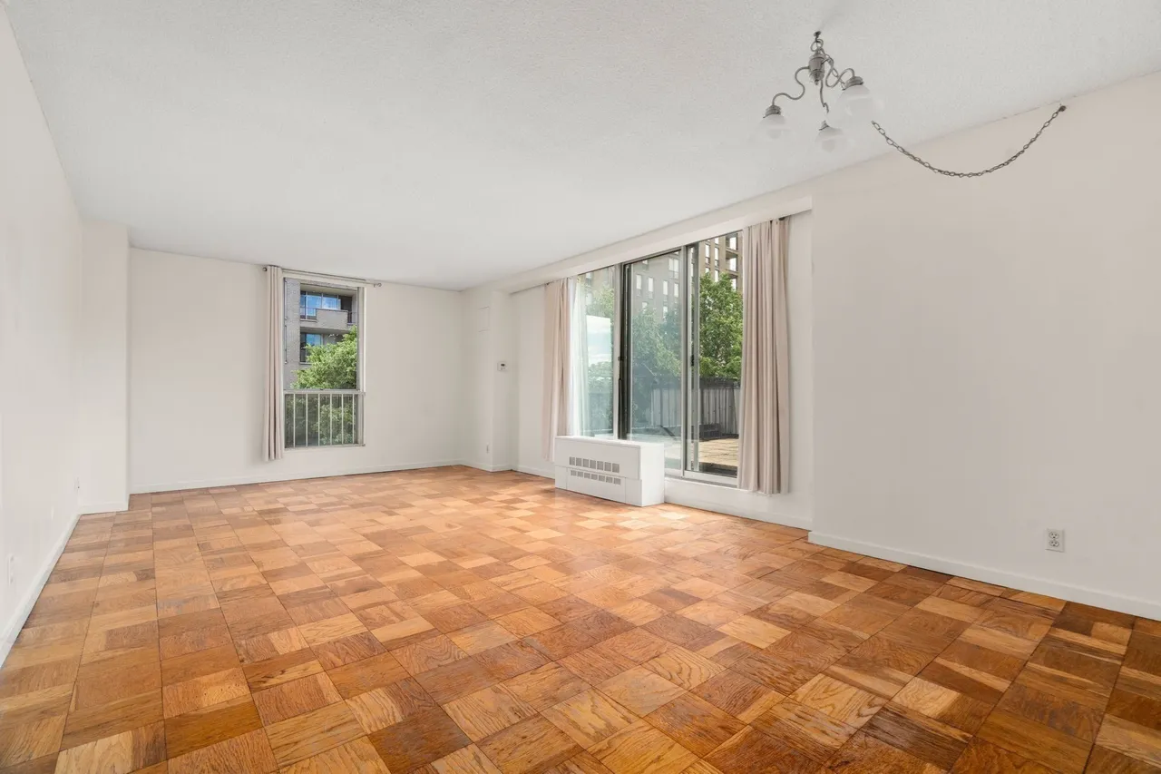 2 bed, 2 bath apartment for rent at 99 Pond Ave Unit 501, Brookline Village — photo 11 of 18