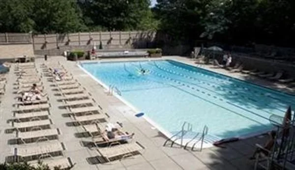 1 bed, 1 bath apartment for rent at 99 Pond Ave Unit 702, Brookline Village — photo 10 of 14
