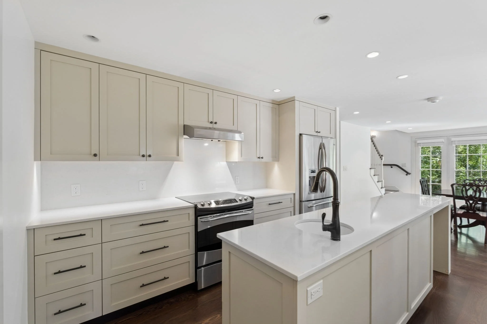 4 bed, 3 bath apartment for rent at 99 Pond Rd Unit 99, Wellesley — photo 9 of 40
