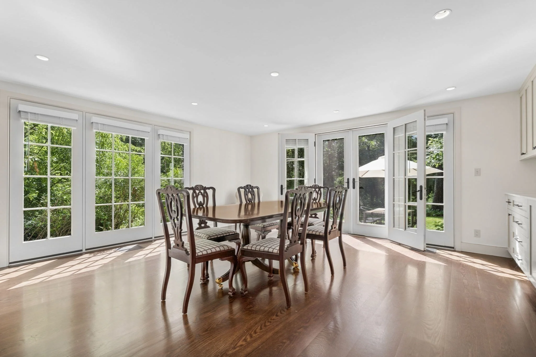 4 bed, 3 bath apartment for rent at 99 Pond Rd Unit 99, Wellesley — photo 11 of 40