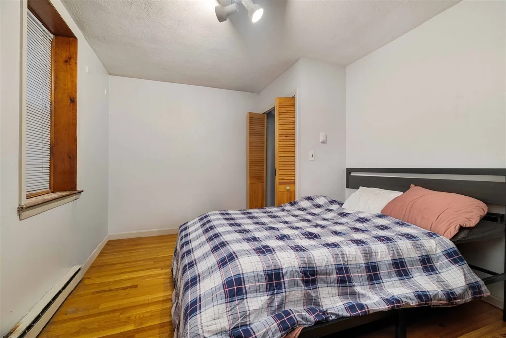2 bed, 1 bath apartment for rent at 99 Prince St Unit 1, North End — photo 4 of 12