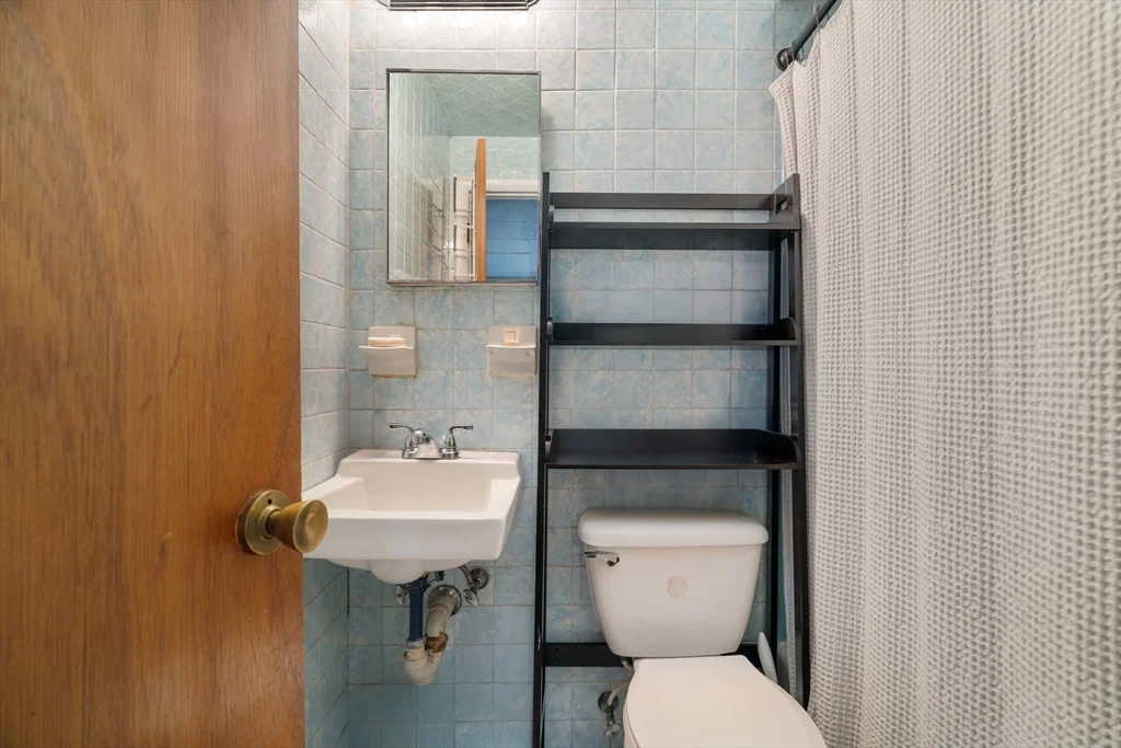 1 bed, 1 bath apartment for rent at 99 Prince St Unit 6, North End — photo 8 of 14