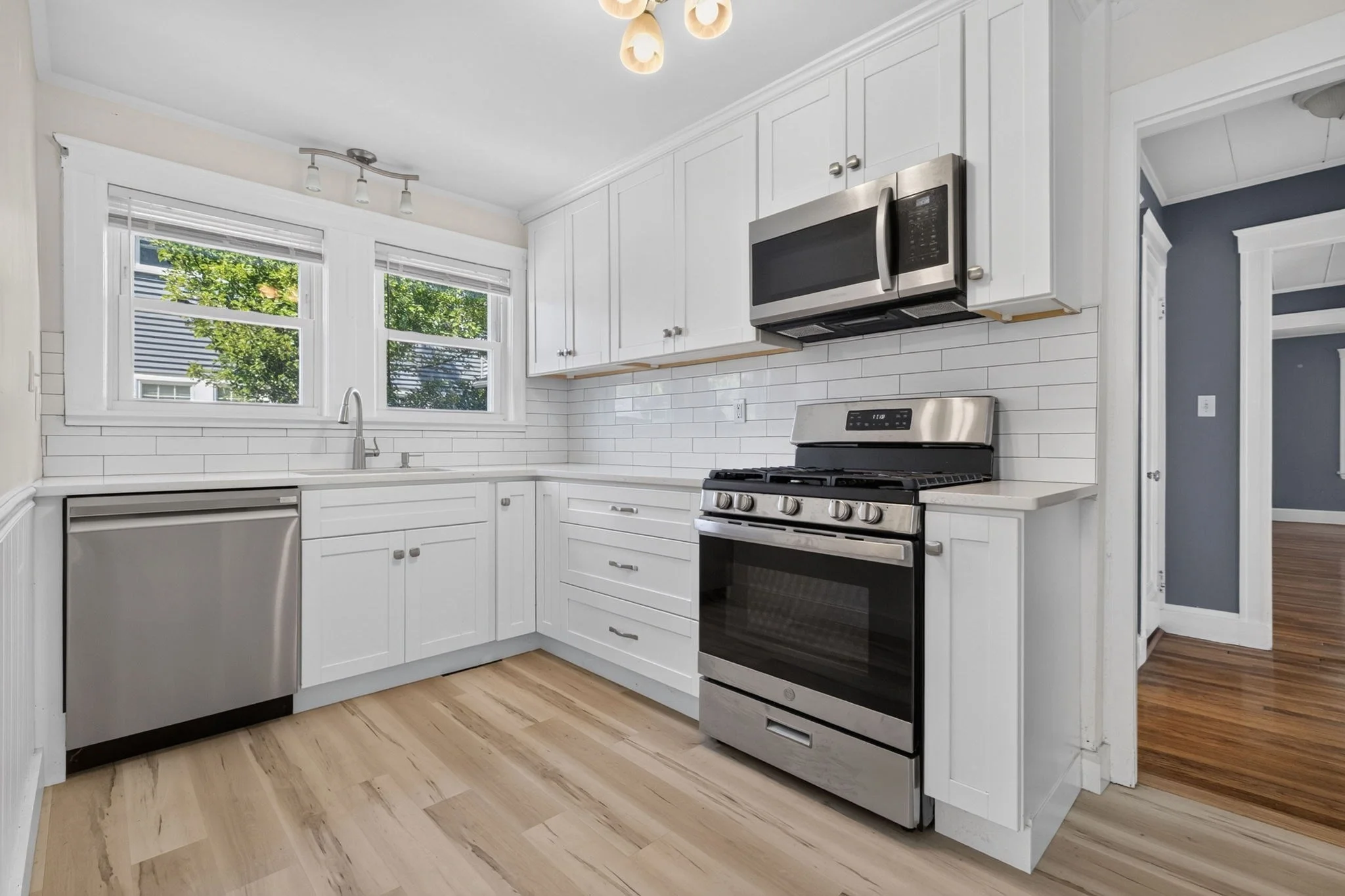 2 bed, 1 bath apartment for rent at 99 Russel Unit 1, North Quincy — photo 6 of 23