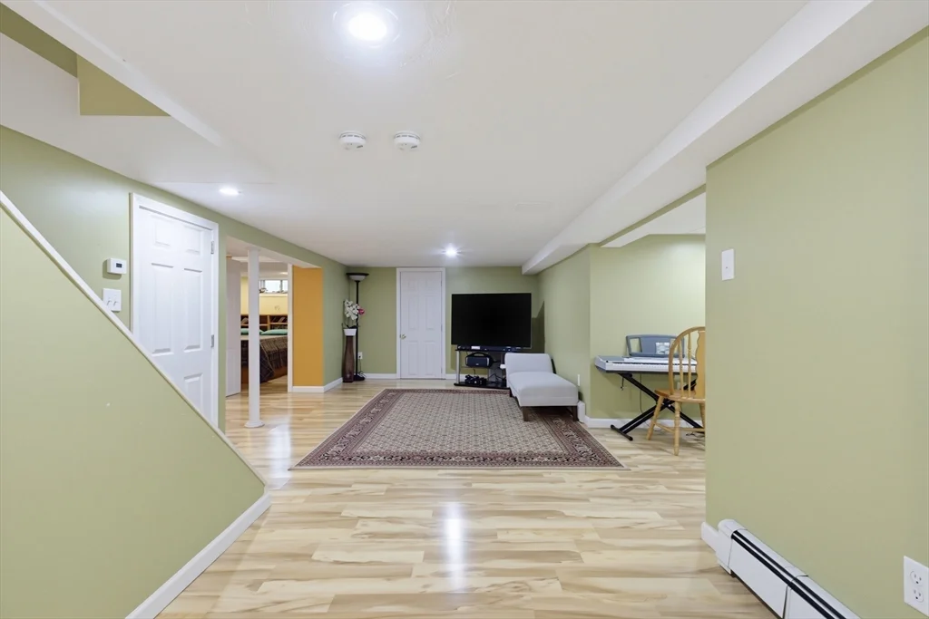 4 bed, 3 bath apartment for rent at 99 South St, Westborough — photo 28 of 30