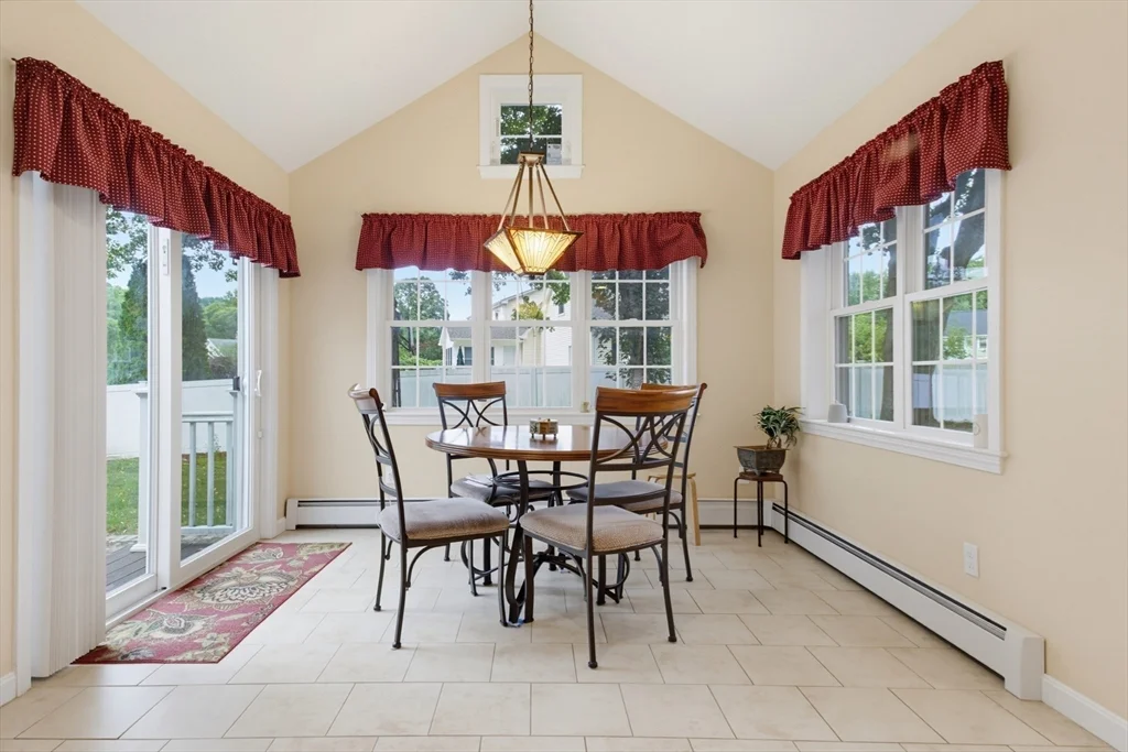 4 bed, 3 bath apartment for rent at 99 South St, Westborough — photo 10 of 30