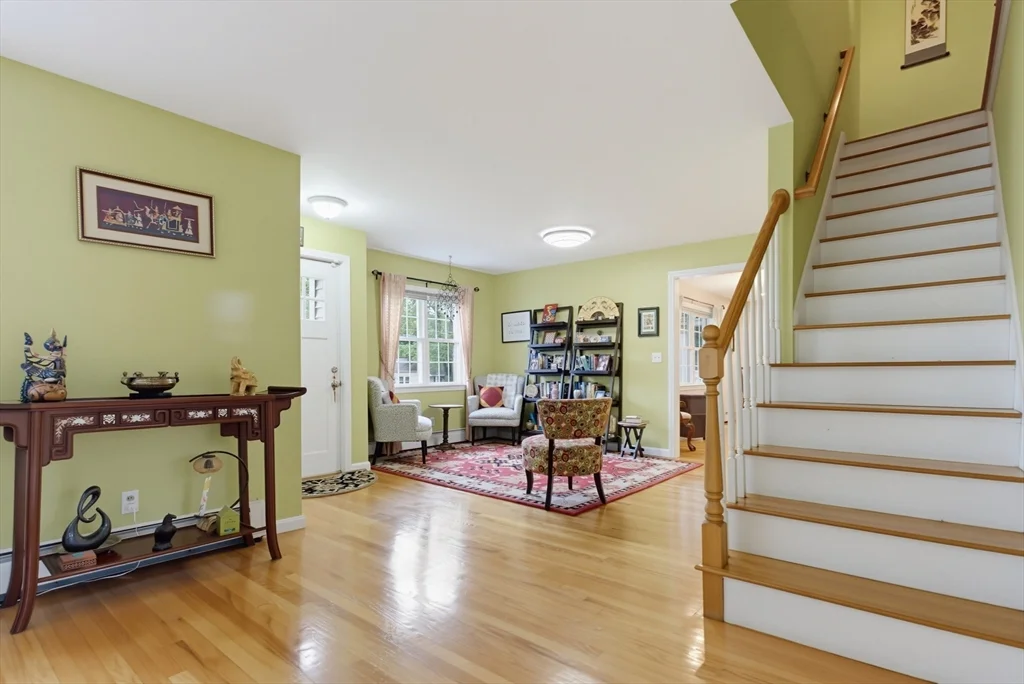 4 bed, 3 bath apartment for rent at 99 South St, Westborough — photo 5 of 30
