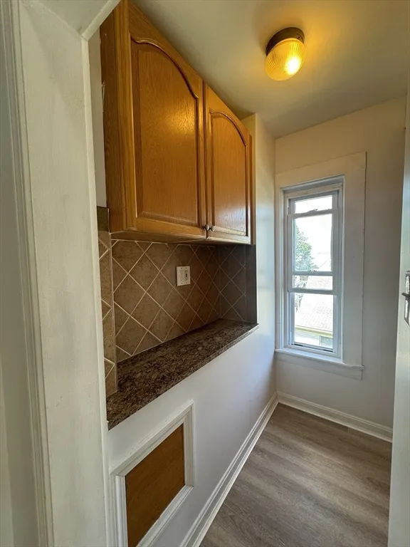 3 bed, 2 bath apartment for rent at 99 Union St Unit 99, Brighton — photo 4 of 24