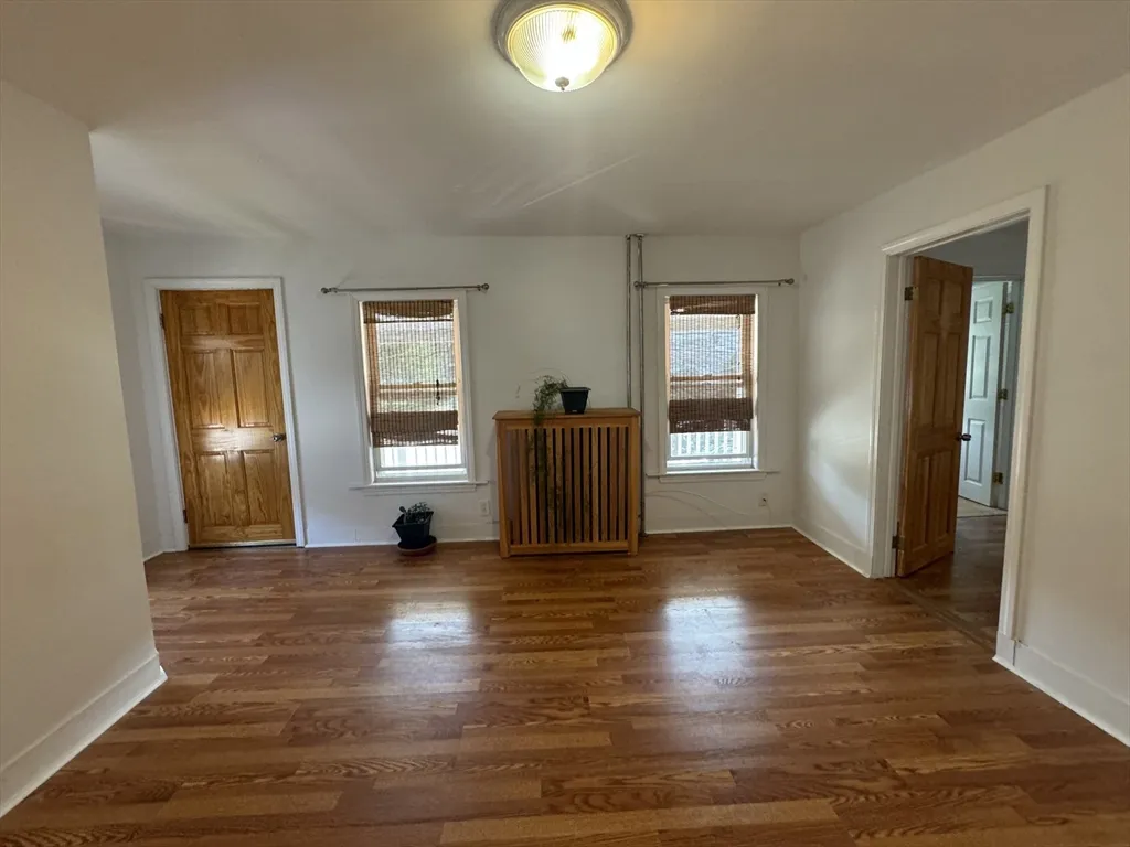 3 bed, 2 bath apartment for rent at 99 Union St Unit 99, Brighton — photo 6 of 24