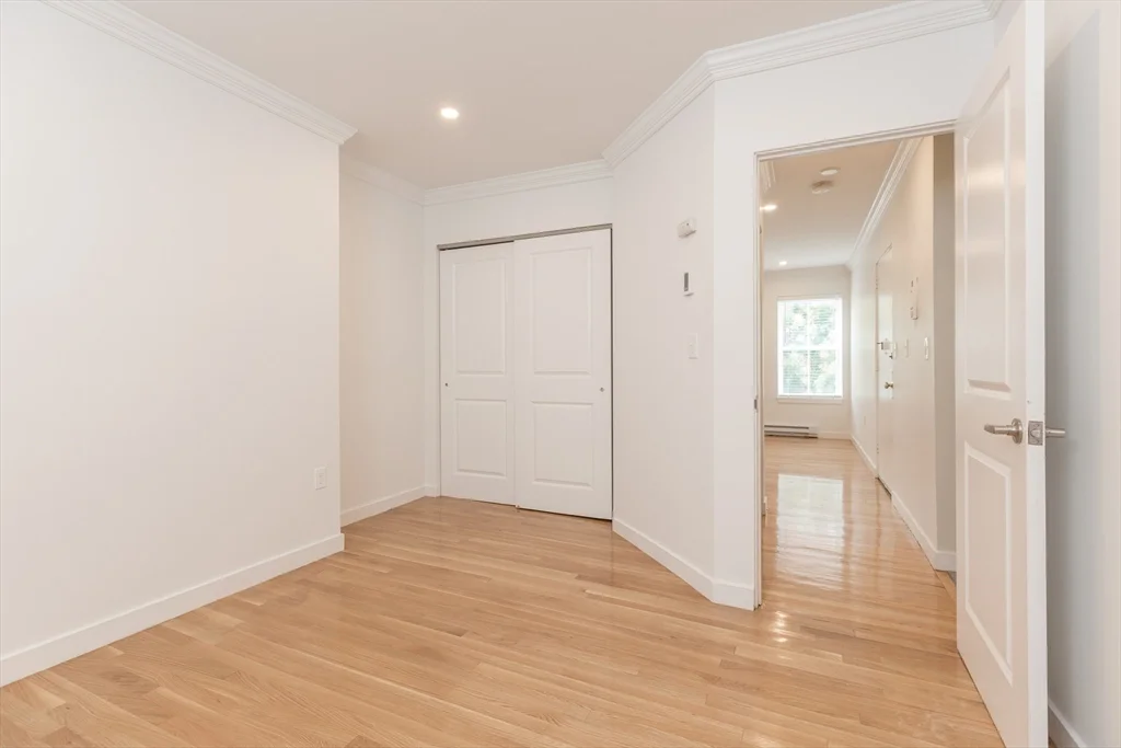 1 bed, 1 bath apartment for rent at 99 W Springfield St Unit 3, South End — photo 5 of 10