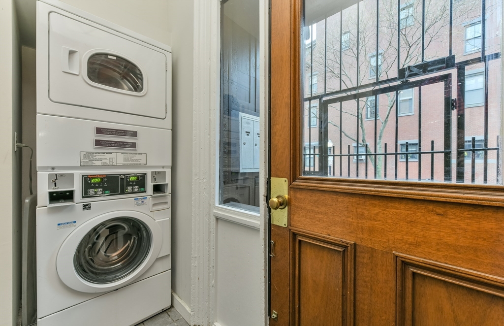 1 bed, 1 bath apartment for rent at 99 W Springfield St Unit 4, South End — photo 10 of 11