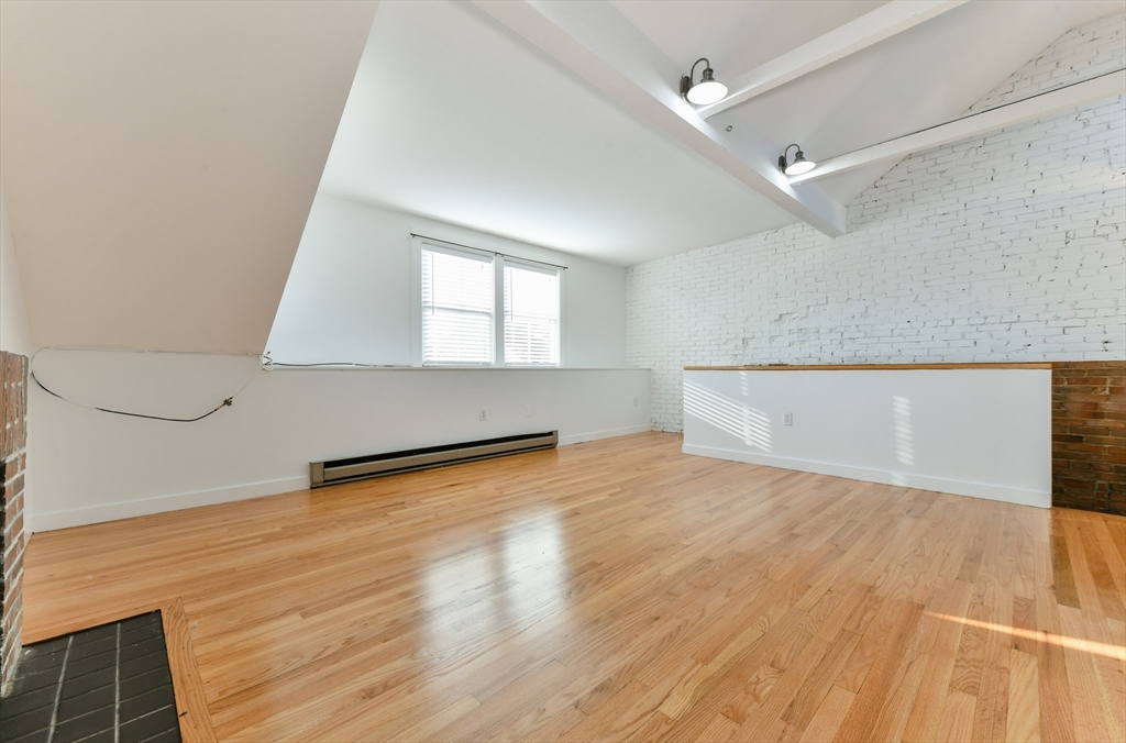 1 bed, 1 bath apartment for rent at 99 W Springfield St Unit 4, South End — photo 4 of 11