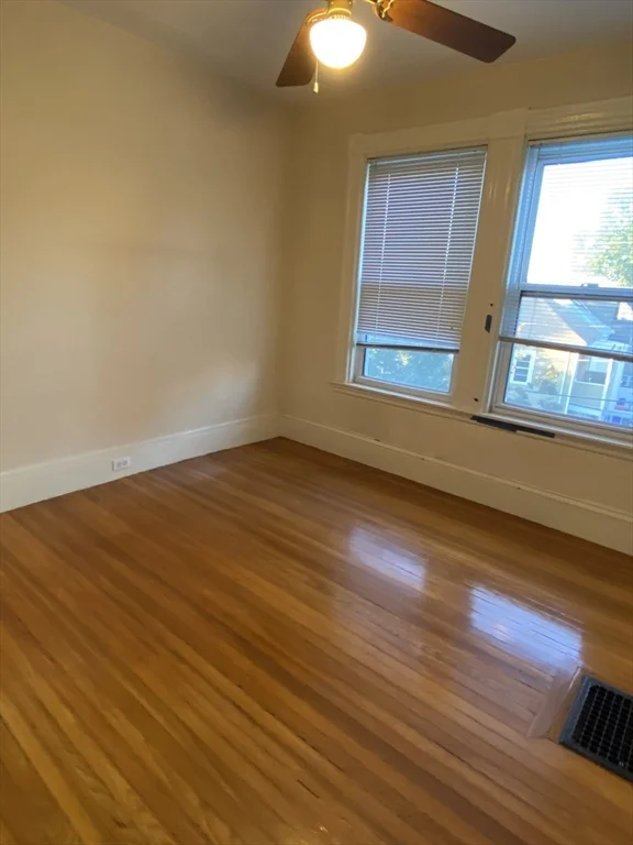 4 bed, 2 bath apartment for rent at 99 Walnut St Unit 2-2, Malden — photo 10 of 13