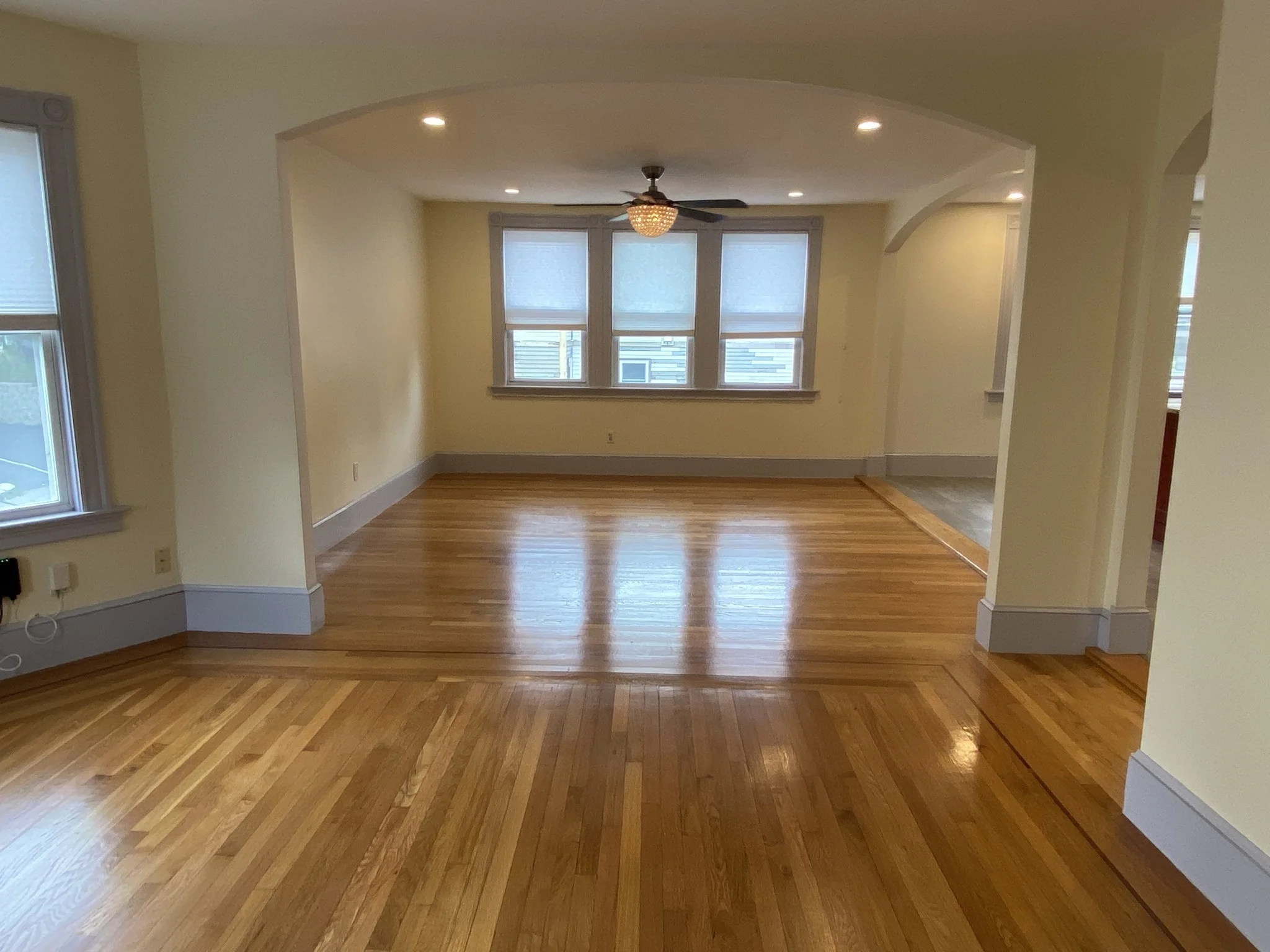 4 bed, 2 bath apartment for rent at 99 Walnut St Unit 2-2, Malden — photo 5 of 14