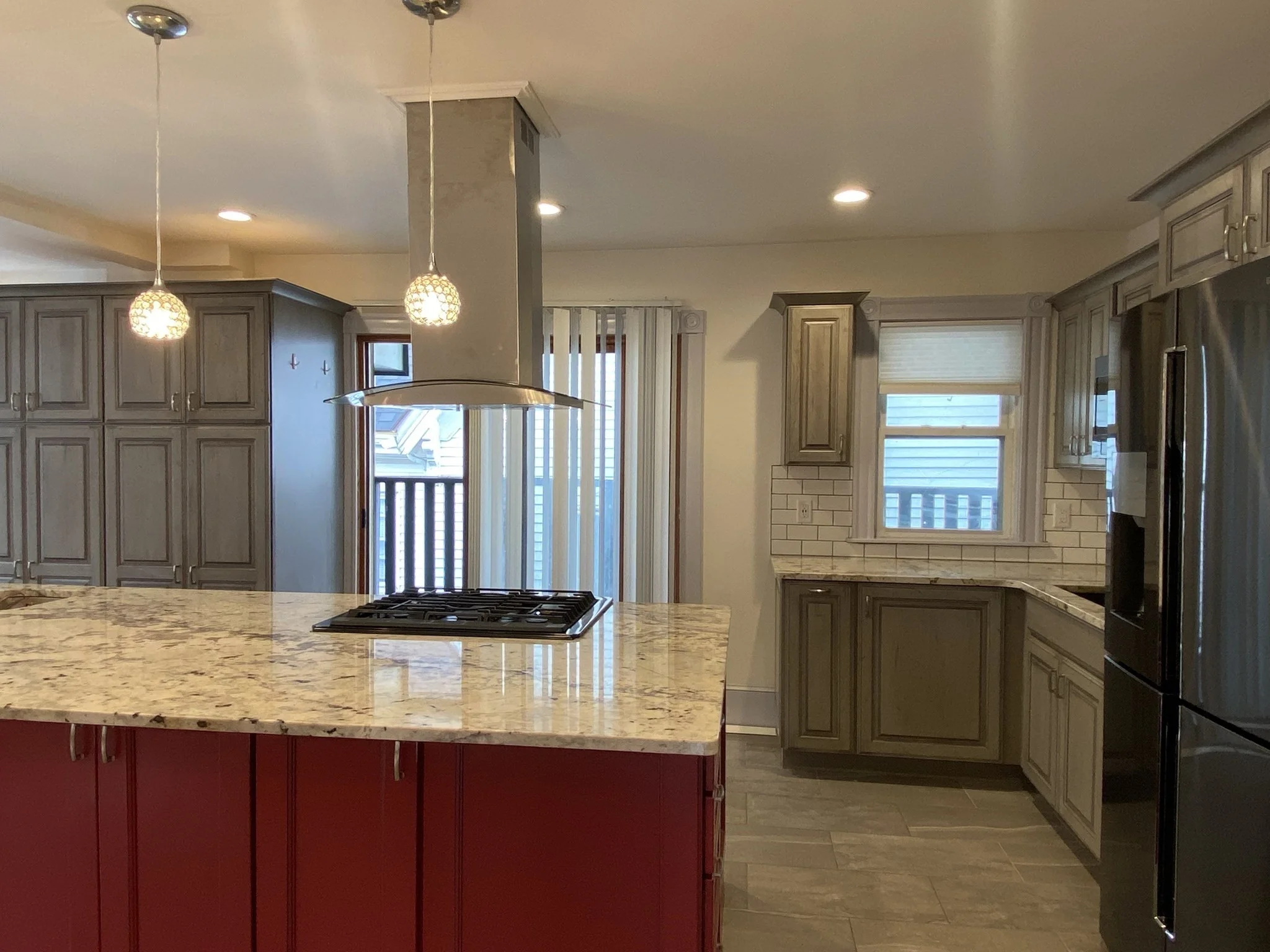 4 bed, 2 bath apartment for rent at 99 Walnut St Unit 2-2, Malden — photo 2 of 14