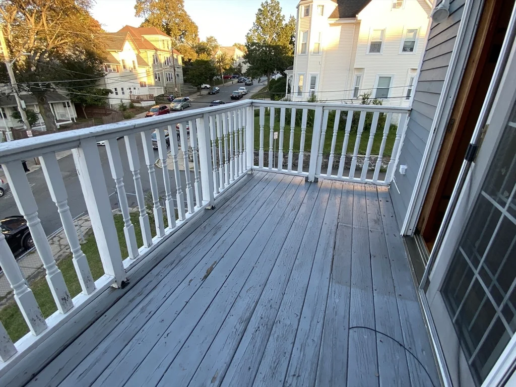 4 bed, 2 bath apartment for rent at 99 Walnut St Unit 2-2, Malden — photo 9 of 13