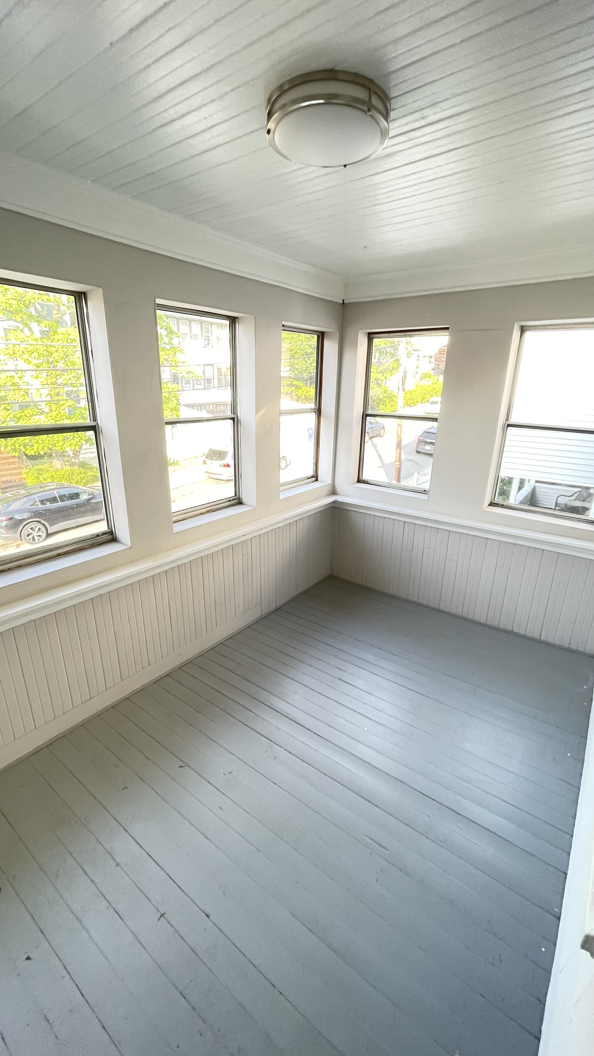 3 bed, 1 bath apartment for rent at 99 Wellsmere Rd Unit 2, Roslindale — photo 14 of 17